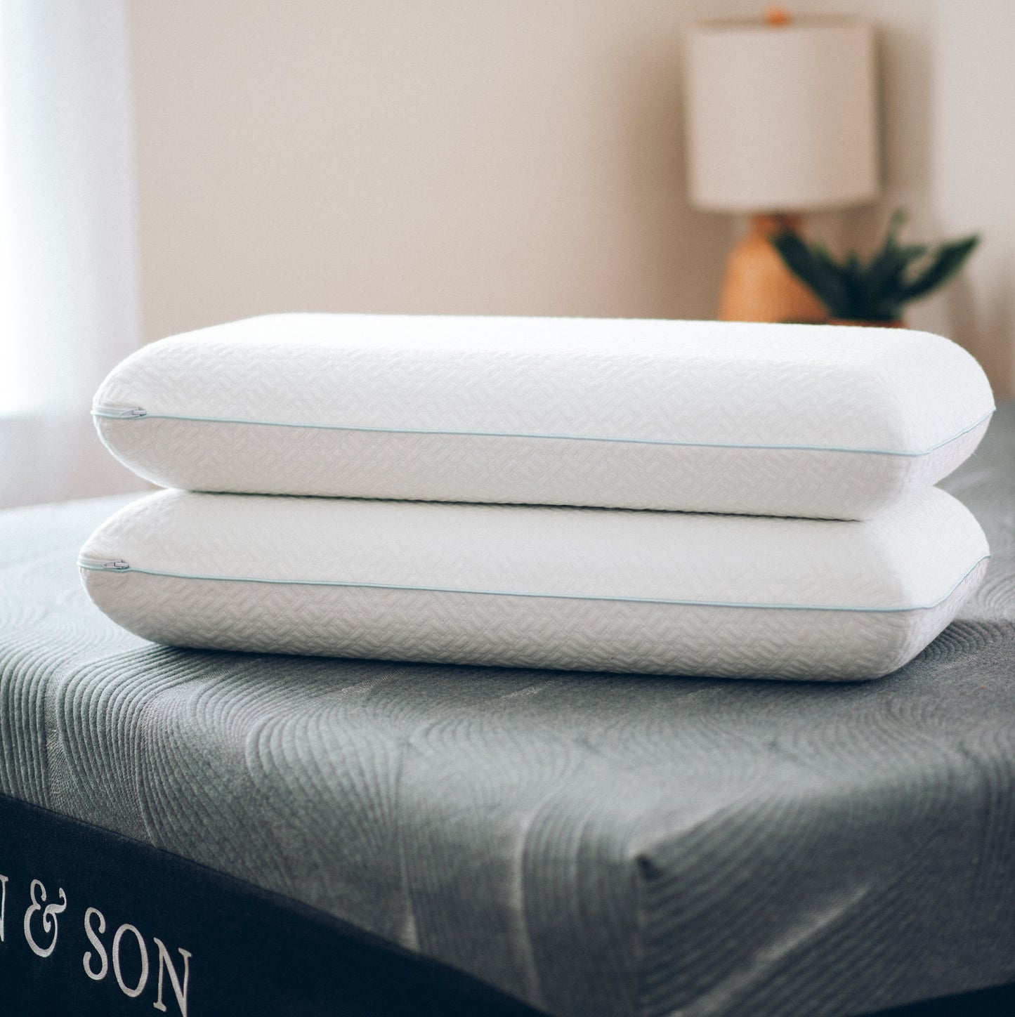 Premium Gel Memory Foam Pillow SVEN & SON® 