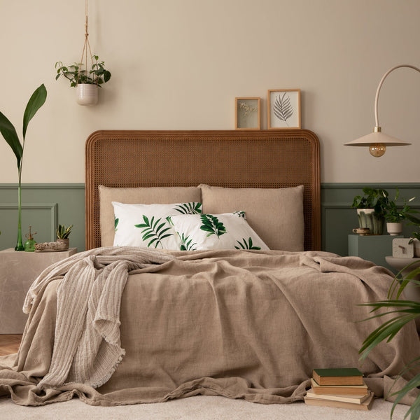 The Ultimate Guide to Setting Up a Luxurious Bedroom Retreat