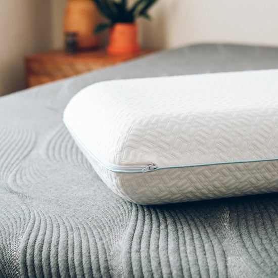 Premium Gel Memory Foam Pillow SVEN & SON® Standard 